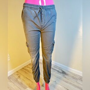 Levi’s Women’s Cargo Jogger Pants Gray Size L Elastic Waist